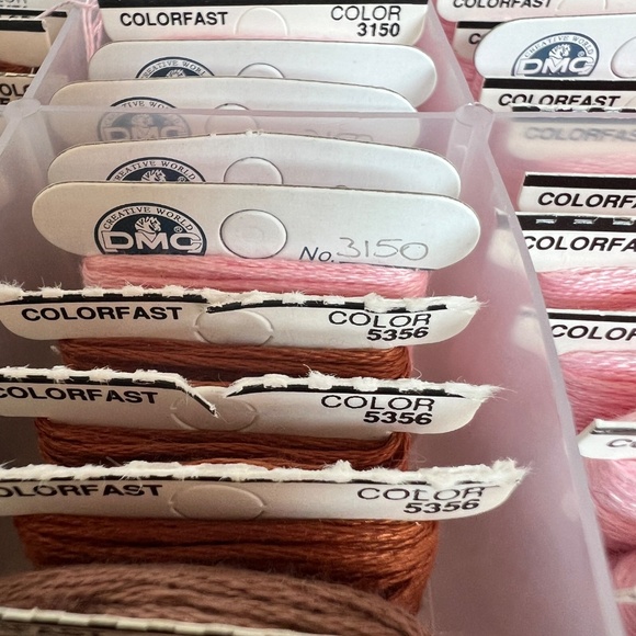 Embroidery Floss Cross Stitch Thread Lot 116 On Cards Pink Blue Brown with Case - Picture 4 of 6